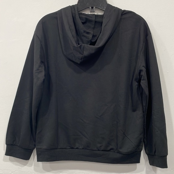 Huge Sale 🔥🔥🔥 Up To 80% Discount Shein Hoodie Size : S - Picture 2 of 2